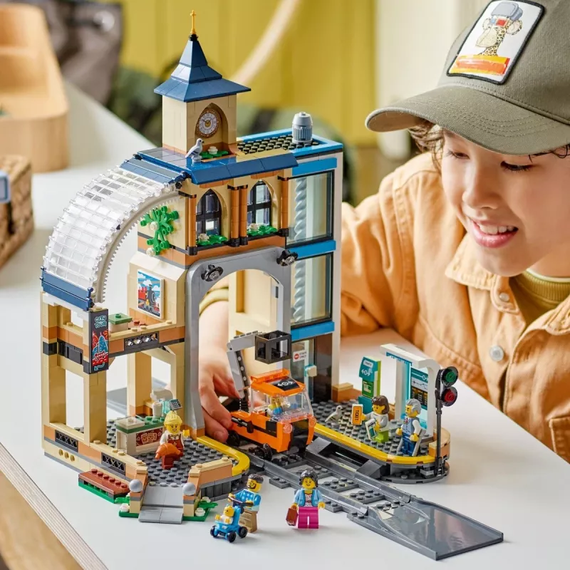 LEGO CITY 60469 Keskusrautatieasema