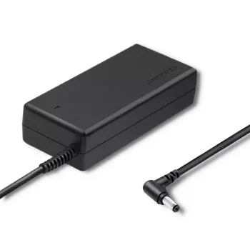 Qoltec 50071 90W virtalähde/adapteri sisäkäyttöön musta