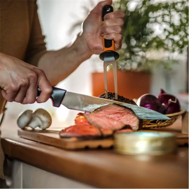 Trancheerausveitsi Fiskars 1057539