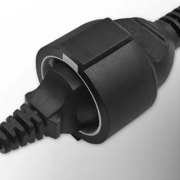Verkkosovitin QOLTEC 53906 IEC 320 C14 - SCHUKO 16A 250V