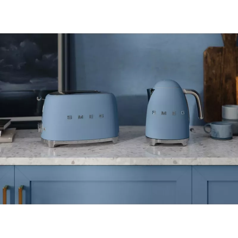 Smeg KLF03SBMEU vedenkeitin 1,7 L 2400 W sininen