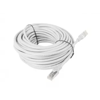 LANBERG verkkokaapeli RJ-45 Cat5e PCU5-10CC-3000-S, 30 m, U/UTP, CCA-johdin, PVC-vaippa, 26 AWG, valkoinen