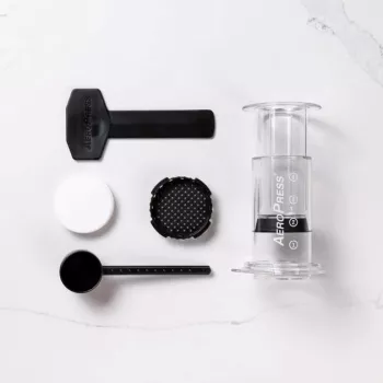 AeroPress Clear -kahvinkeitin