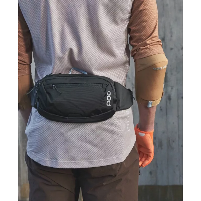 Vyölaukku POC Lamina Hip Pack, 2 L, musta (Uranium musta), unisex