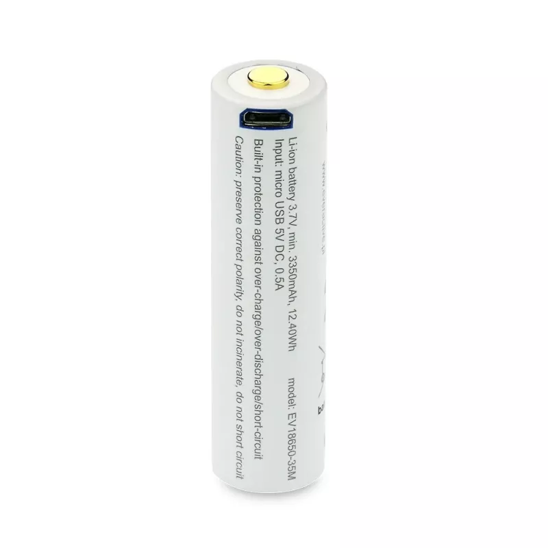 18650 Li-Ion 3.7V everActive 3500mAh akku (1 kpl) micro-USB suojauksella