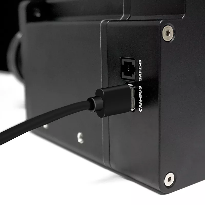 Simagic USB Extender S463 P-E114 — USB-signaalin jatko peliohjaimille ja oheislaitteille