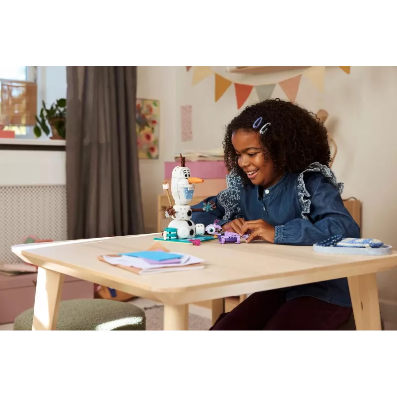 LEGO DISNEY 43287 Olaf ja Bruni piknik-hauskuus