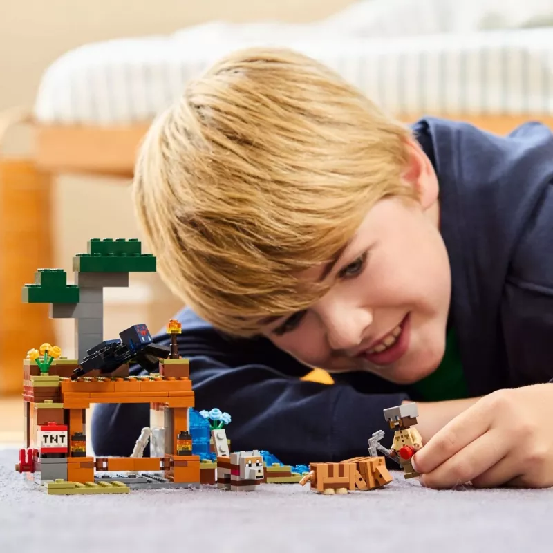 LEGO MINECRAFT 21269 vyötiäisen kaivosretki