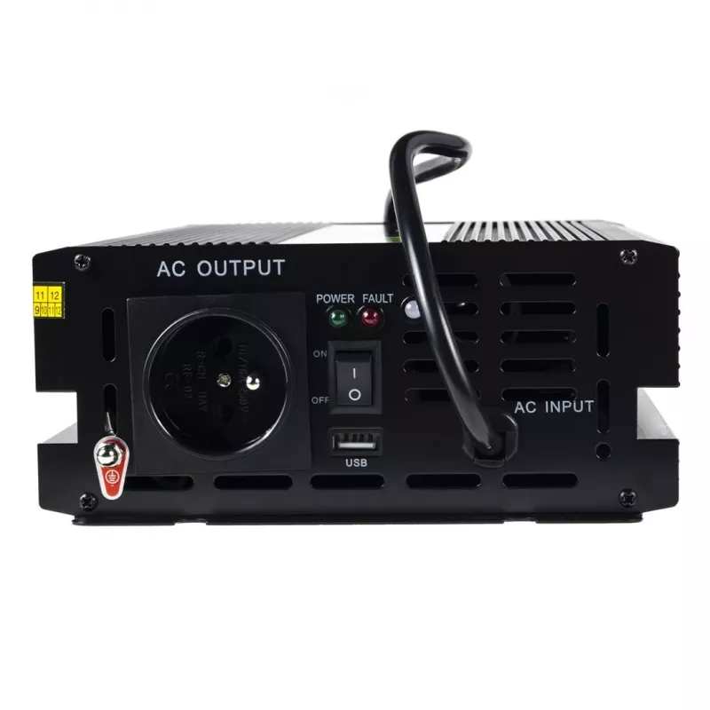 Jännitemuunnin Green Cell INV07, DC 12 V → AC 230 V, 300 W, 50 Hz, Type-C-pistoke, musta