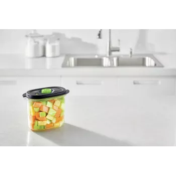 Säilytysastia FoodSaver FFC023X 1,8 L soikea Tritan, musta läpinäkyvä, tyhjiöpumppu, konepesunkestävä