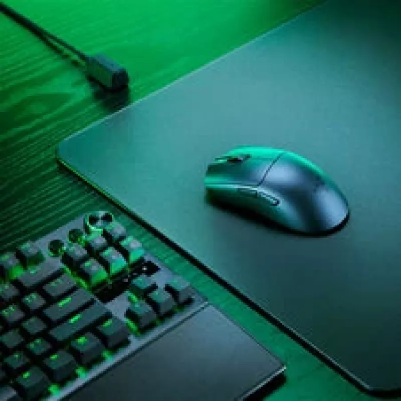 Pelihiiri ja hiirimatto -paketti Razer Viper V3 Pro + Gigantus M, musta