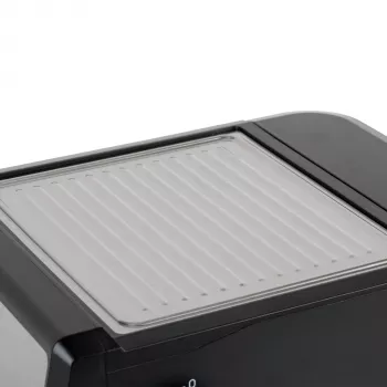 Jata JECA2525 espressokeitin, 20 bar, 850 W, 1,8 l vesisäiliö, höyryputki, musta / ruostumaton teräs