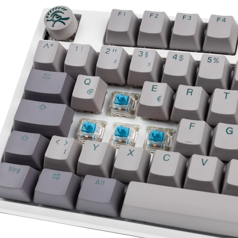 Ducky One 3 TKL näppäimistö pelikäyttöön USB hopea