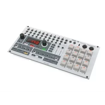 Behringer RS-9 Eurorack-kotelo rumpukoneelle — Eurorack-moduulikotelo