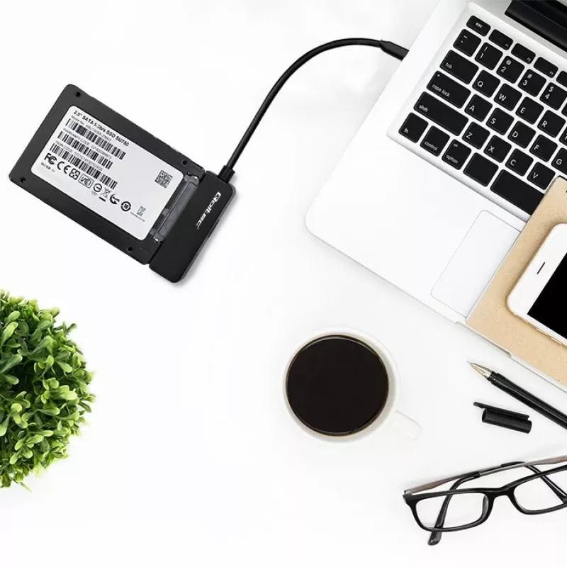 QOLTEC SATA-sovitin 52269 2,5 tuuman asemalle USB-C, tukee jopa 2 TB
