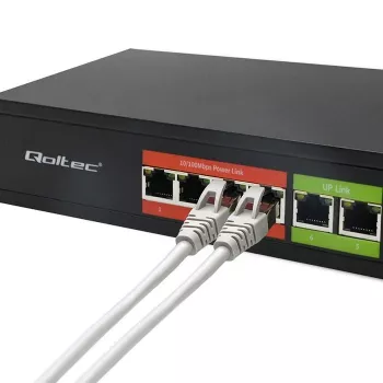 Ethernet PoE -kytkin QOLTEC 52289 — 4x RJ45 PoE-porttia, 2x RJ45 uplink, 65W PoE-budjetti