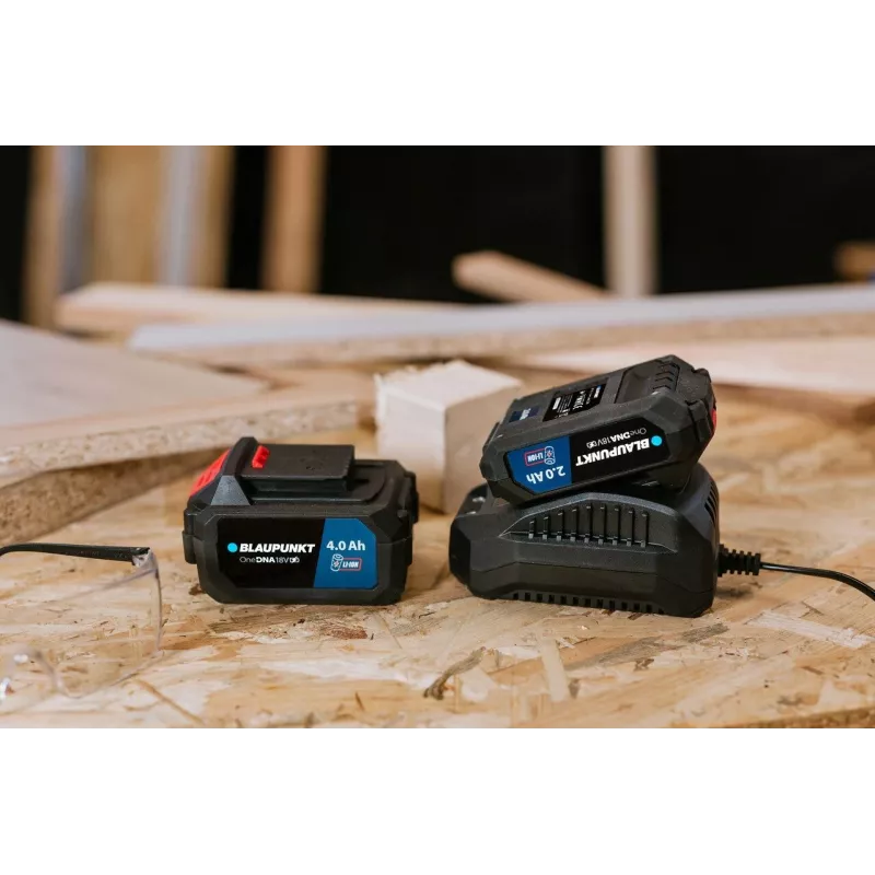 Laturi BLAUPUNKT BP1824 24W USB-lähtö kompakti muotoilu