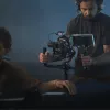 Käsikameravakain DJI RS 4 Pro Combo musta hiilikuitu 13h akku