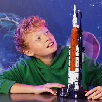 LEGO TECHNIC 42221 NASA Artemis Space Launch System -raketti