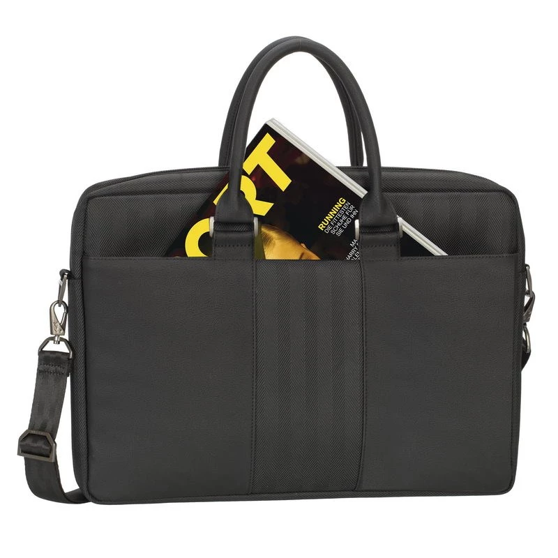 Salkku Rivacase 8135 39,6 cm (15,6 tuumaa) musta