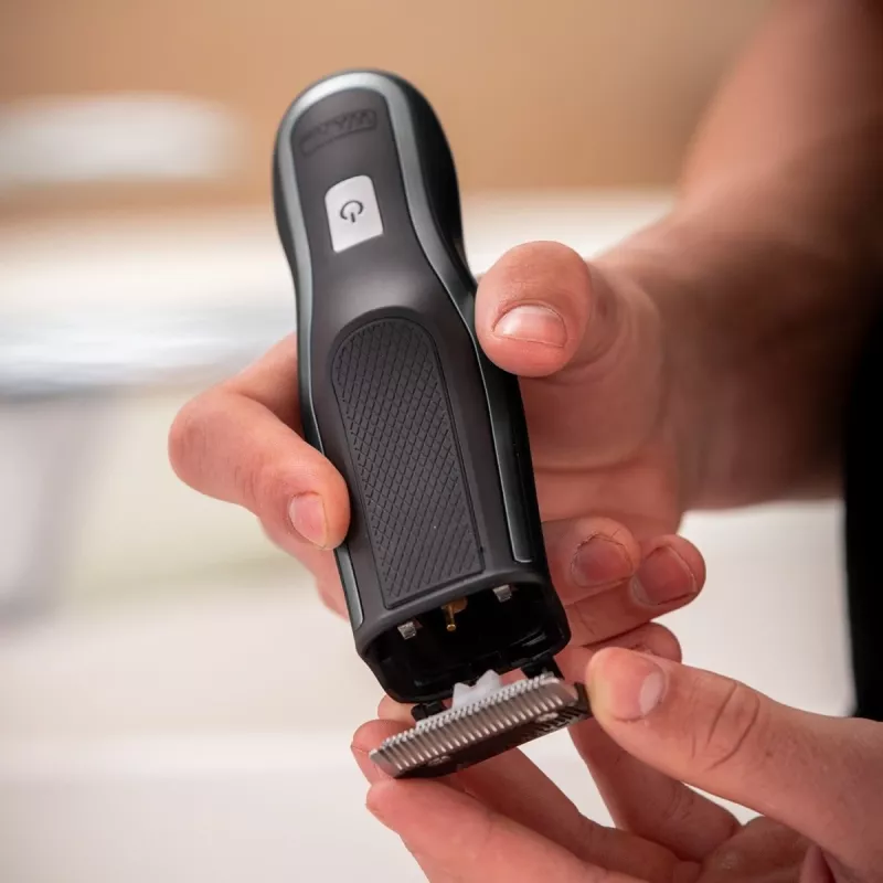 Wahl Self-Clip 360 musta, hopea litiumioni (Li-Ion)