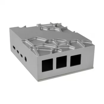 Akasa alumiinikotelo Raspberry Pi 4B:lle lämpösarjalla - hopea (A-RA09-M1S)