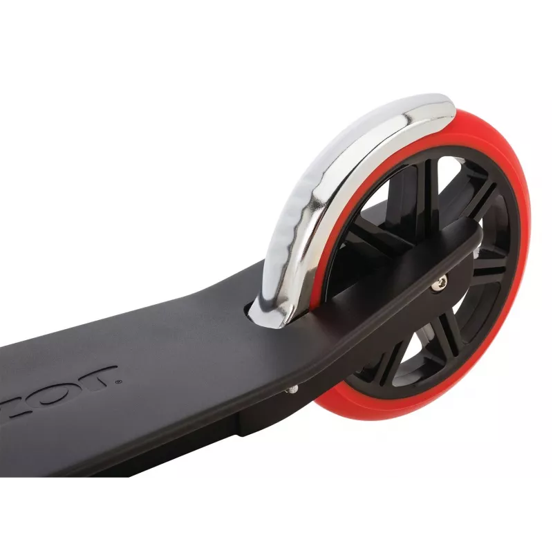 Potkulauta Razor Carbon Lux
