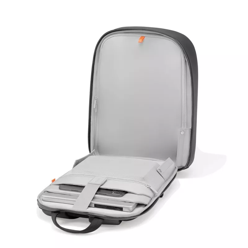 XD Design ANTI-THEFT reppu Bobby Edge musta tuotenumero: P706.2501