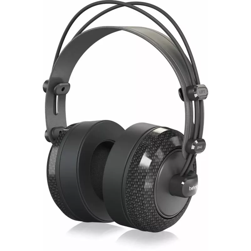 Behringer BH40 studiokuulokkeet