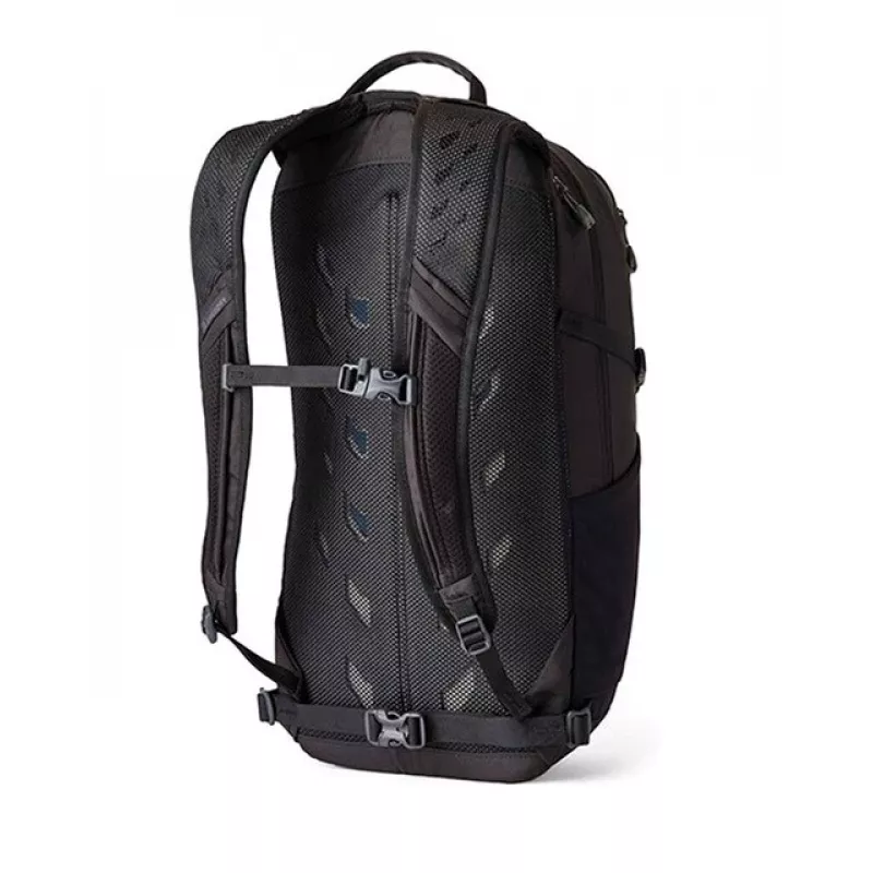 Gregory Nano vaellusreppu 20 l musta