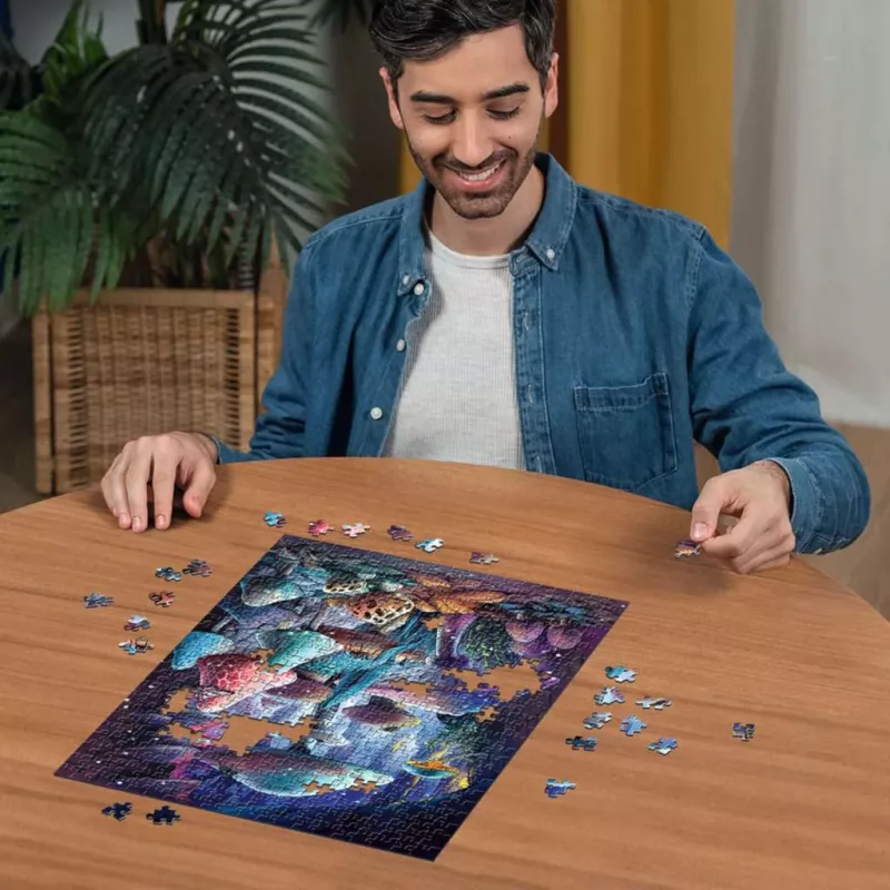Ravensburger palapeli Kuunvalossa hehkuvat sienet, pimeässä hehkuva, 500 palaa