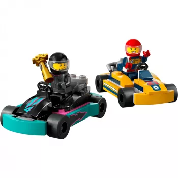Rakennuslelu LEGO 60400 City go-kartit kilpa-ajajilla – leikkisetti minihahmoilla ja ajoneuvoilla