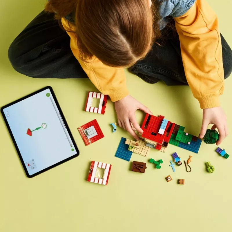 LEGO Minecraft setti 21275 TNT-viidakkotalo rakennuslelu, 287 osaa, 2 minihahmoa, 8+ vuotta