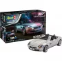 REVELL BMW Z8 1:24 rakennussarja, valmis pienoismalli