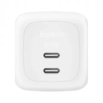 Sisäkäyttöinen AC-pikalaturi Belkin WCH020KQWH — 2× USB-C, valkoinen, integroitu suojaus