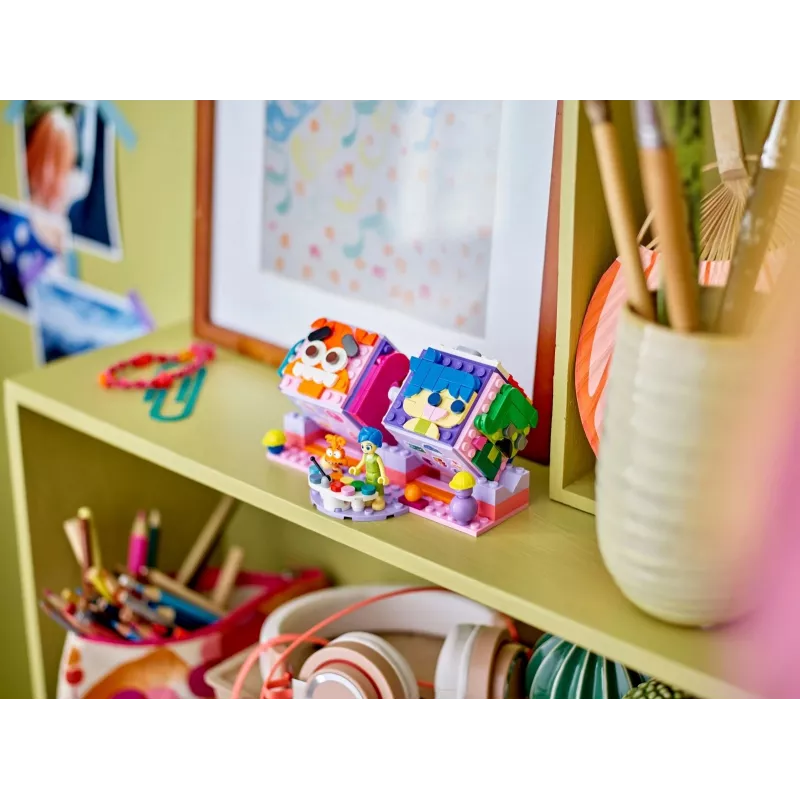 Rakennuslelu LEGO Disney Pixar Inside Out 2 tunnekuutiosarja 43248
