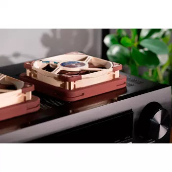 Tiivistelista Noctua NV-MPG1-12.brown 120 mm:n tuulettimille — yleiskäyttö ruskea