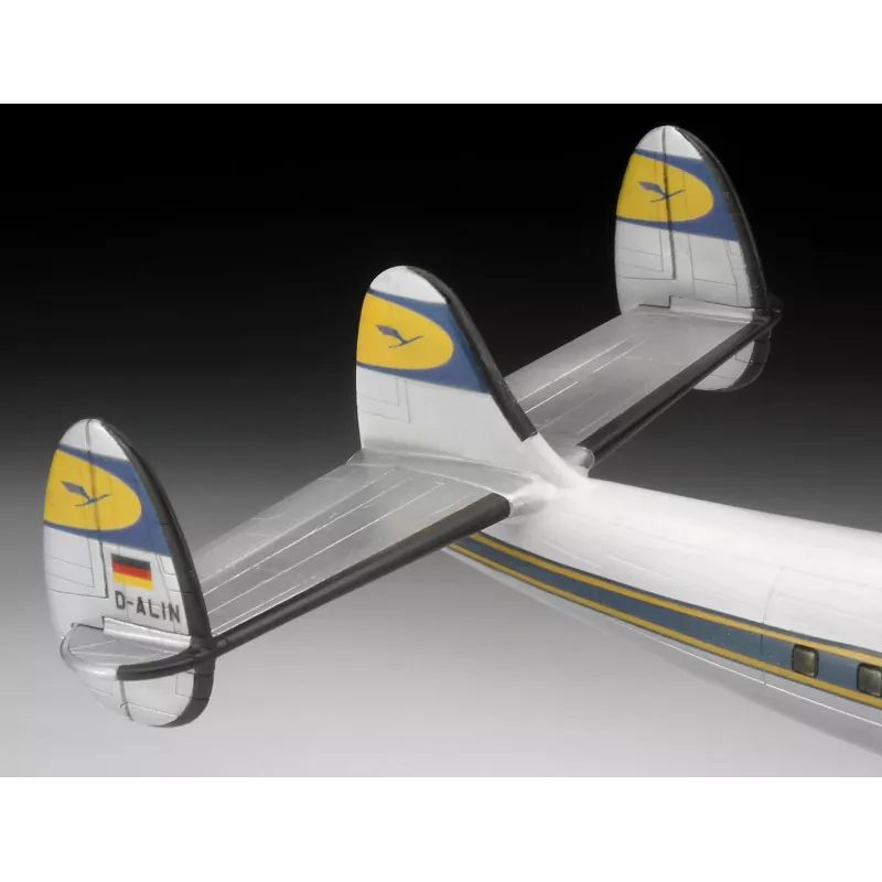 REVELL Lockheed L.1049G Super Constellation Lufthansa muovinen rakennussarja