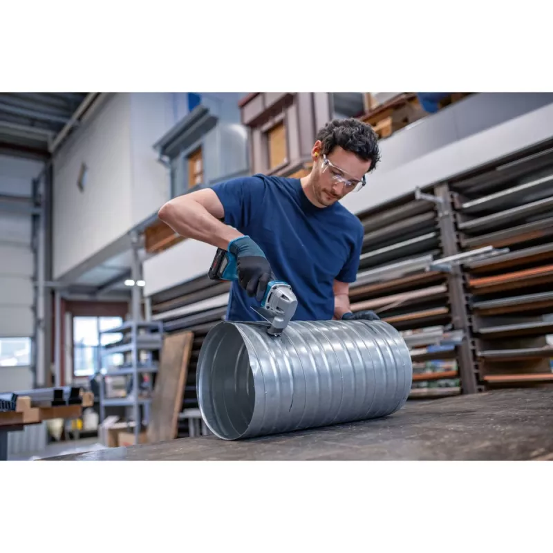Bosch GSC 18V-16 E Professional akkukäyttöiset peltisakset, 18 V, 2x ProCORE18V 4,0 Ah, L-BOXX, sininen/musta