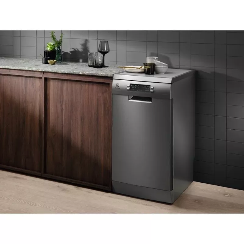 Electrolux ESA63210SX vapaasti sijoitettava astianpesukone, 45 cm, 10 vakioastiastoa, AirDry, 46 dB, energialuokka E, ruostumaton teräs