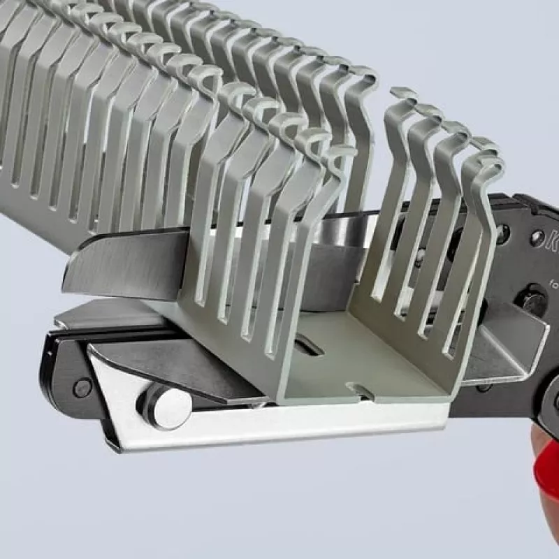 Knipex 95 02 21 pihdit