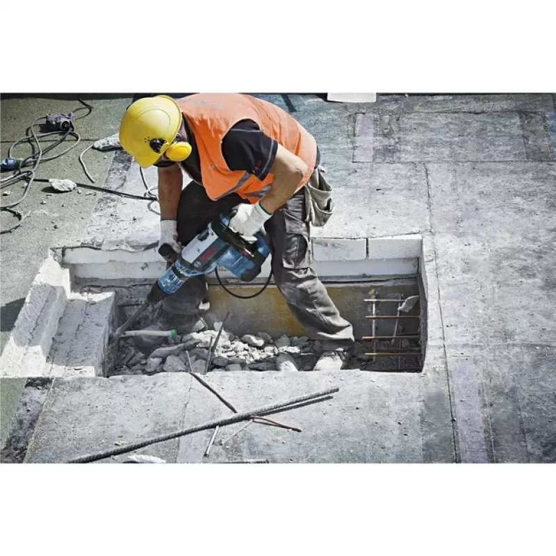 Bosch GSH 7 VC musta sininen 1500 W