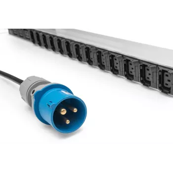 Digitus Basic IT PDU 1-vaiheinen 16A 24 x C13 3 x C19 3 m kaapeli