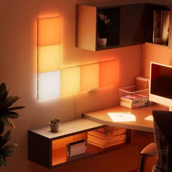 LED-paneelivalaisin Nanoleaf N8100K02-6BS – neliömäinen RGB, 6 kpl, AC 100–240 V, seinäasennus
