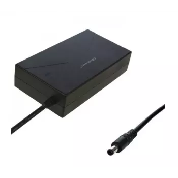 Qoltec 51729 virtalähde/invertteri sisäkäyttöön 150 W musta