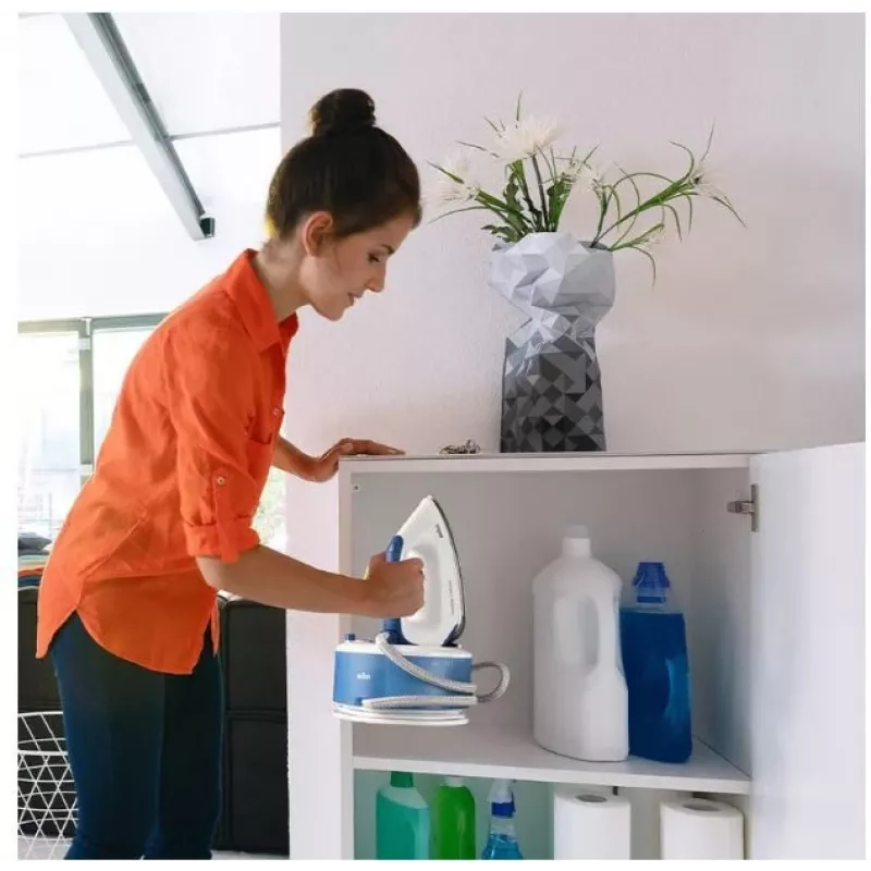 Braun CareStyle Compact IS 2143 BL 2400 W 1,5 L EloxalPlus-silityspohja sininen, valkoinen
