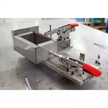 Pikapuristin BESSEY STC-HH70 punainen ruostumaton teräs 6 cm