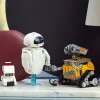 LEGO Disney Pixar 43279 WALL-E ja EVE rakennussarja, 811 osaa, 18+
