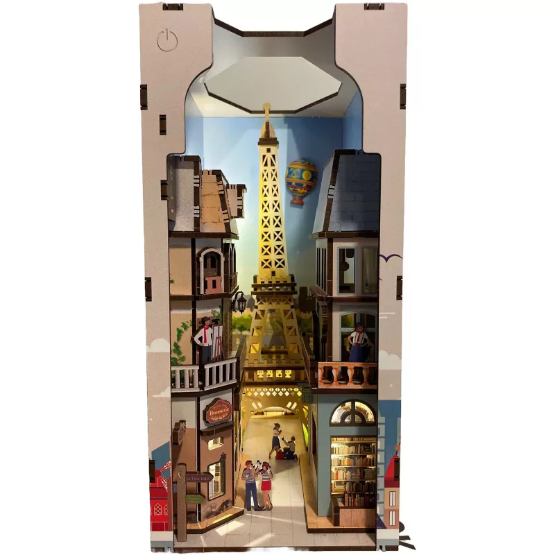 Askartelusarja REVELL Tiny Adventures ”Paris” — pienoismalli paperista, luova harrastus