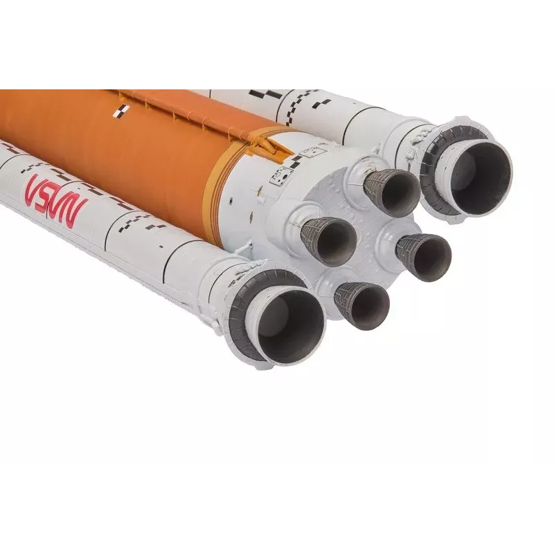 Muovipienoismalli Artemis Space Launch System